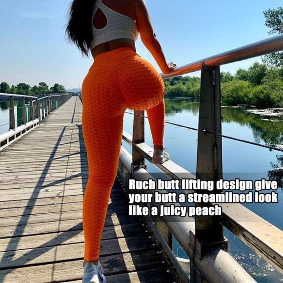 ⭐️FAMOUS TikTok High Waisted Ruched Butt Lift Texture Leggings⭐️ - Picture 4 of 5